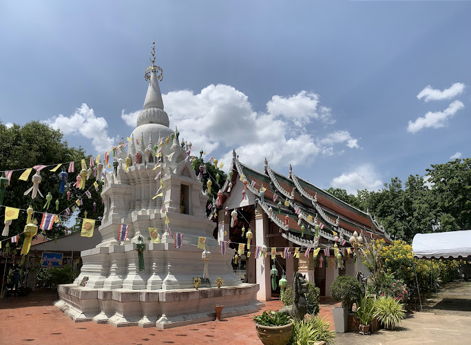 วัดพระบรมธาตุวรวิหาร, อำเภอเมืองชัยนาท, ชัยนาท