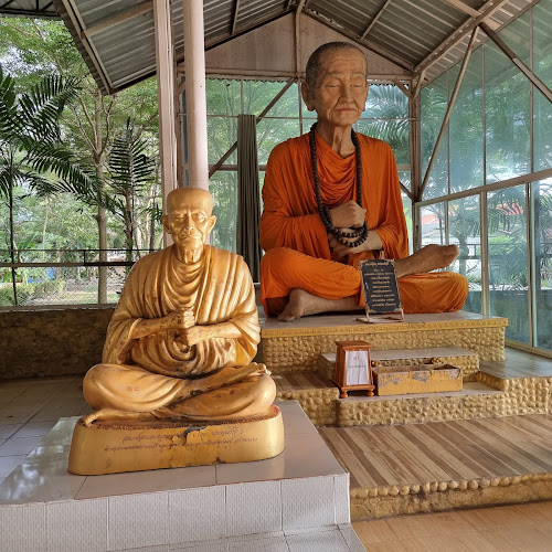 วัดเขาคันทรง, อำเภอศรีราชา, ชลบุรี