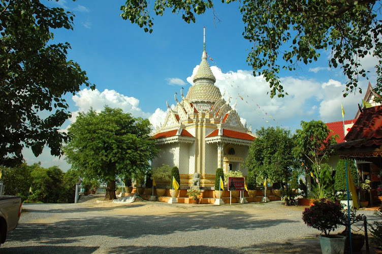 วัดเขาขึ้น, อำเภอเดิมบางนางบวช, สุพรรณบุรี