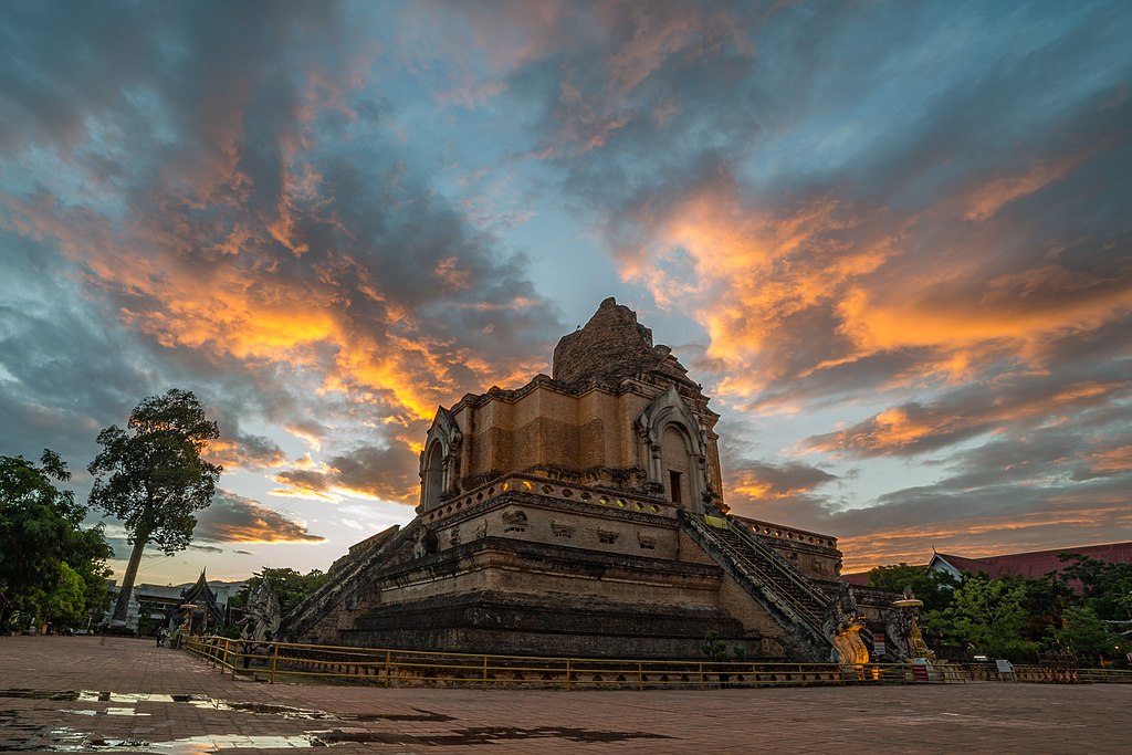 วัดเจดีย์หลวงวรวิหาร