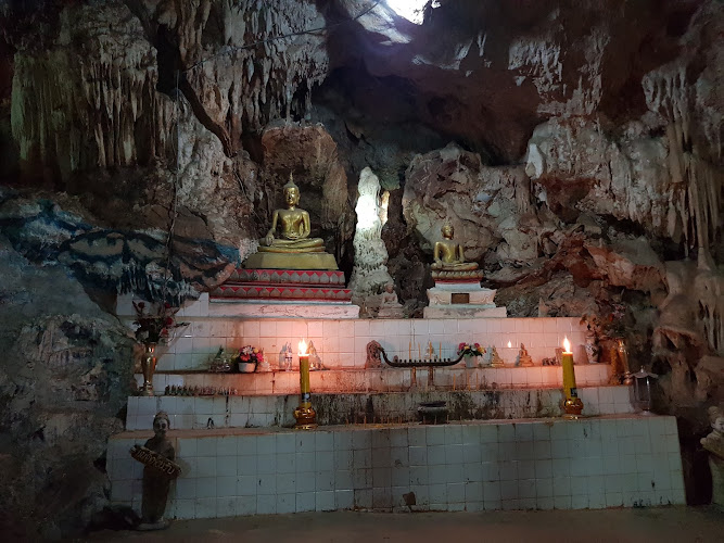 วัดถ้ำไตรรัตน์, อำเภอปากช่อง, นครราชสีมา