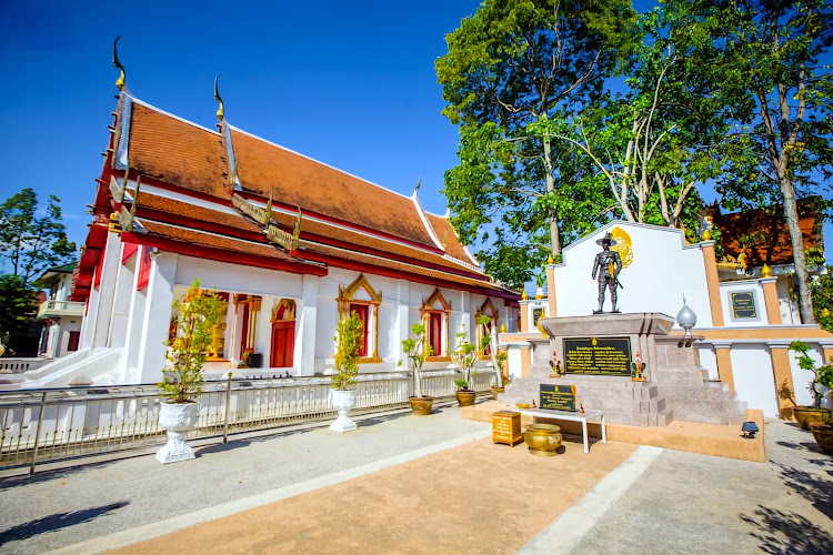 วัดหน้าพระบรมธาตุ